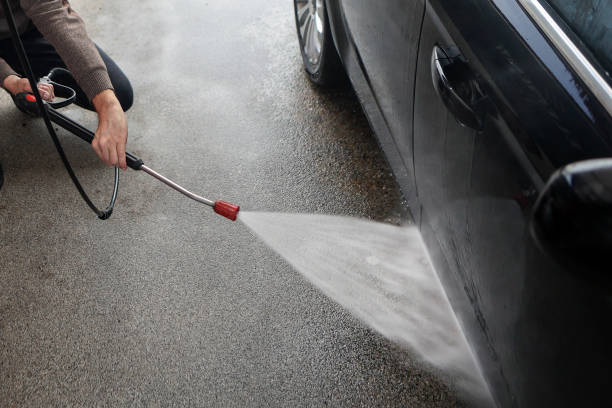 Best Commercial Pressure Washing  in Richgrove, CA